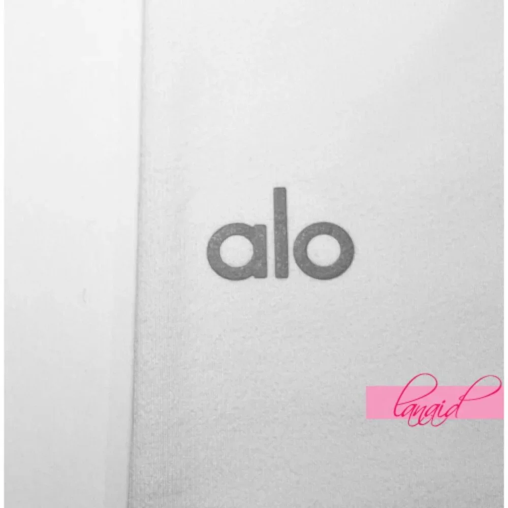 Alo Airbrush High-Waist Heart Throb Leggings White Black Hi-Rise Waisted Tights